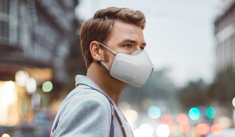 LG PuriCare Wearable Air Purifier Arrives in the Philippines Along With a New Line of Air Conditioners