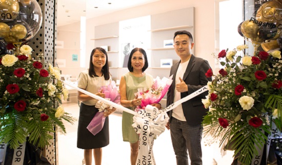 HONOR SM City GenSan is the First Experience Store in Mindanao